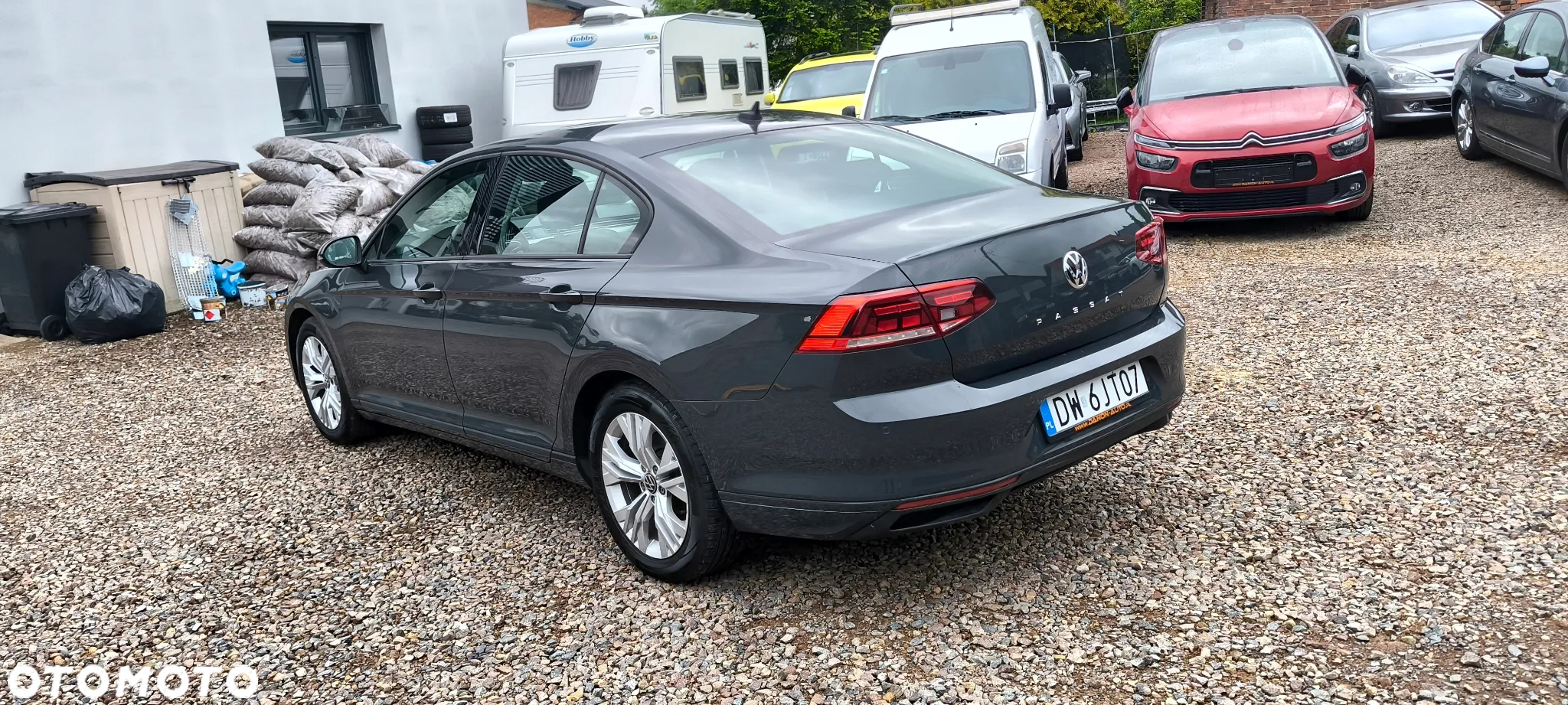 Volkswagen Passat - 5