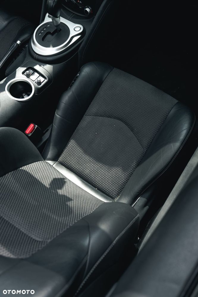 Nissan 370 Z - 18