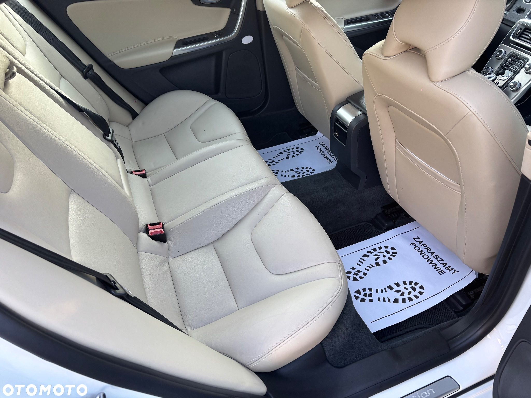 Volvo S60 - 25
