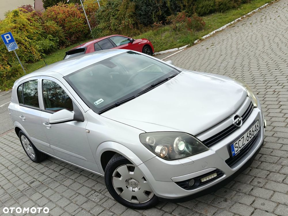 Opel Astra 1.4 Edition Plus - 28
