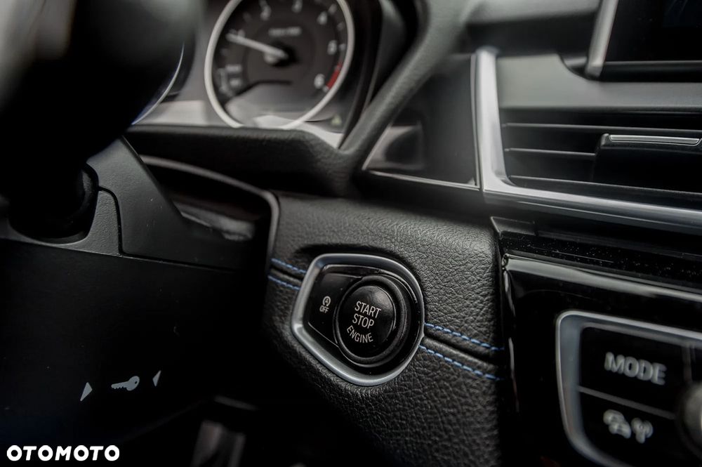 BMW Seria 2 220d xDrive Sport-Aut M Sport - 37