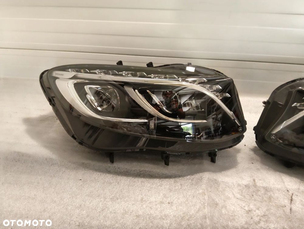 Mercedes-Benz S KLASA W217 ILS LED EU KOMPLET LAMP PRZEDNICH A2178200761 - 2