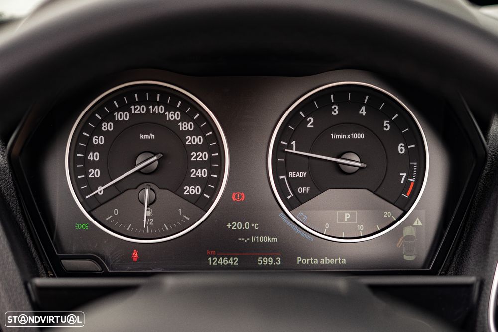 BMW 228 i Auto - 31