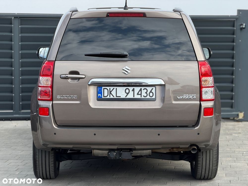 Suzuki Grand Vitara 1.9 DDiS Premium EU5 - 6