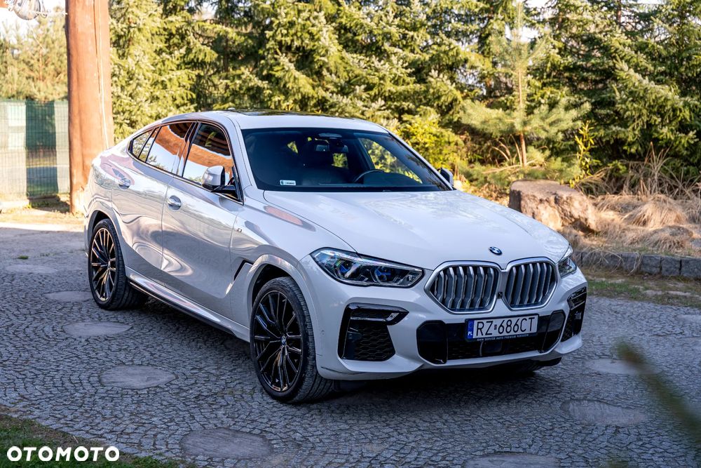 BMW X6 - 11
