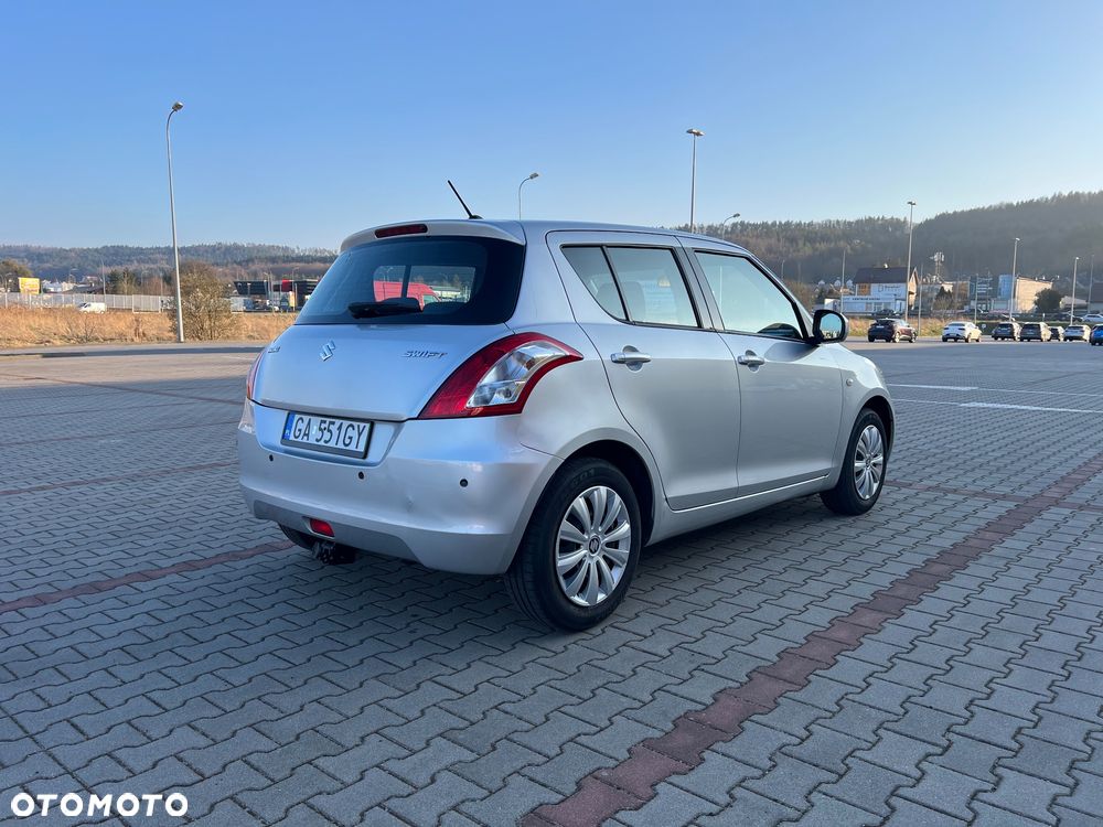 Suzuki Swift 1.2 Comfort Plus - 5
