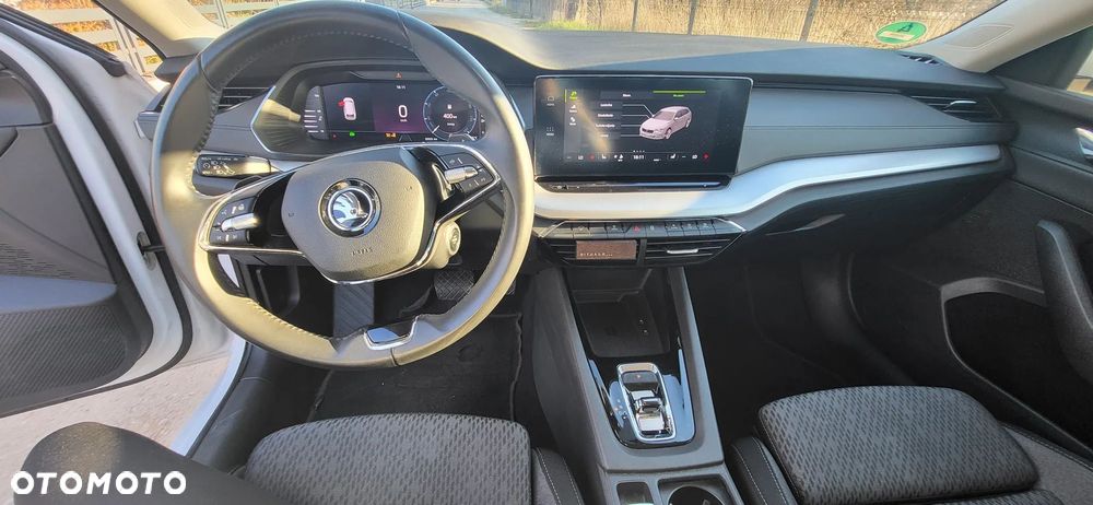 Skoda Octavia 2.0 TDI DSG Clever - 5
