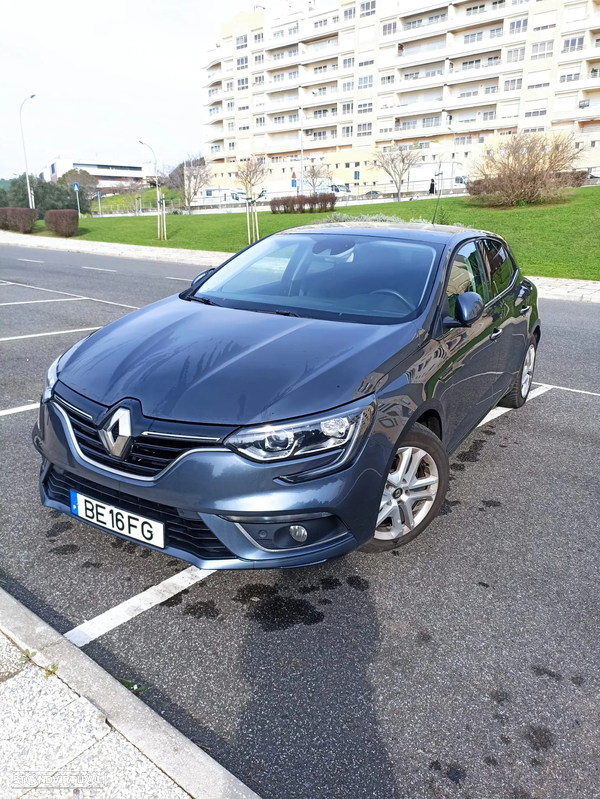 Renault Mégane 1.5 Blue dCi Intens EDC