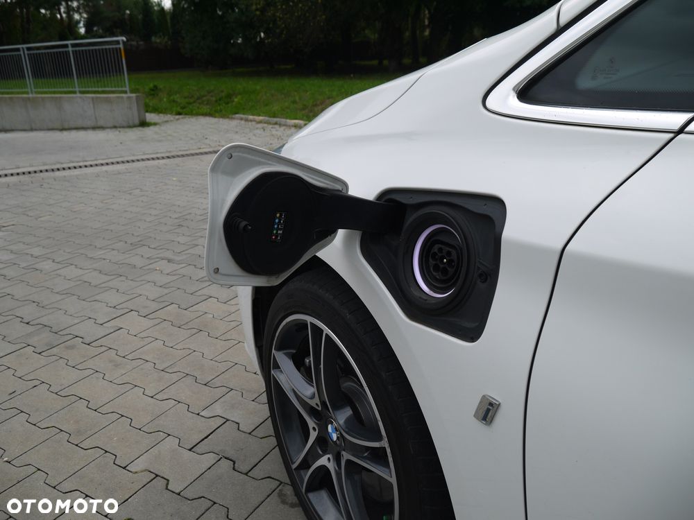 BMW Seria 2 225xe iPerformance Luxury Line - 13