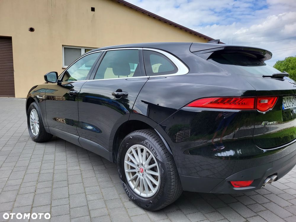 Jaguar F-Pace 2.0 i4D AWD Pure - 8