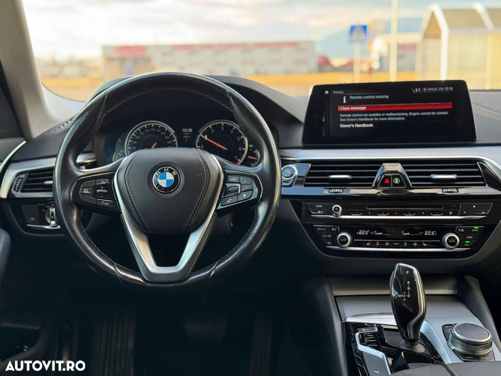 BMW Seria 5 530i AT - 11