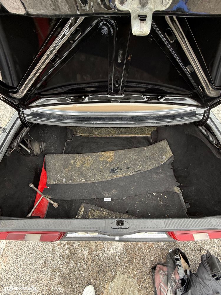 Mercedes-Benz W123 (1976-1986) - 12