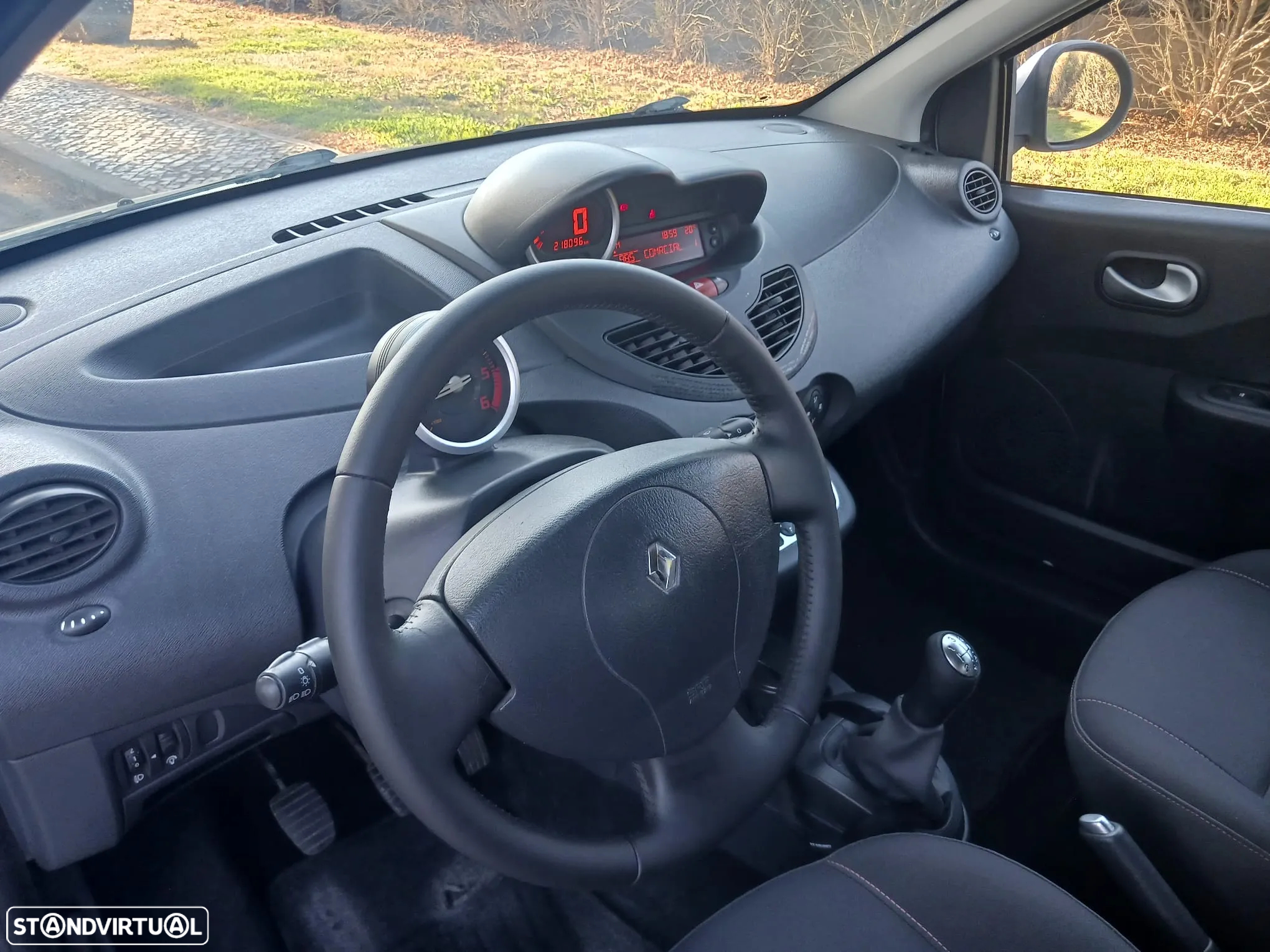 Renault Twingo 1.5 dCi Dynamique S - 23