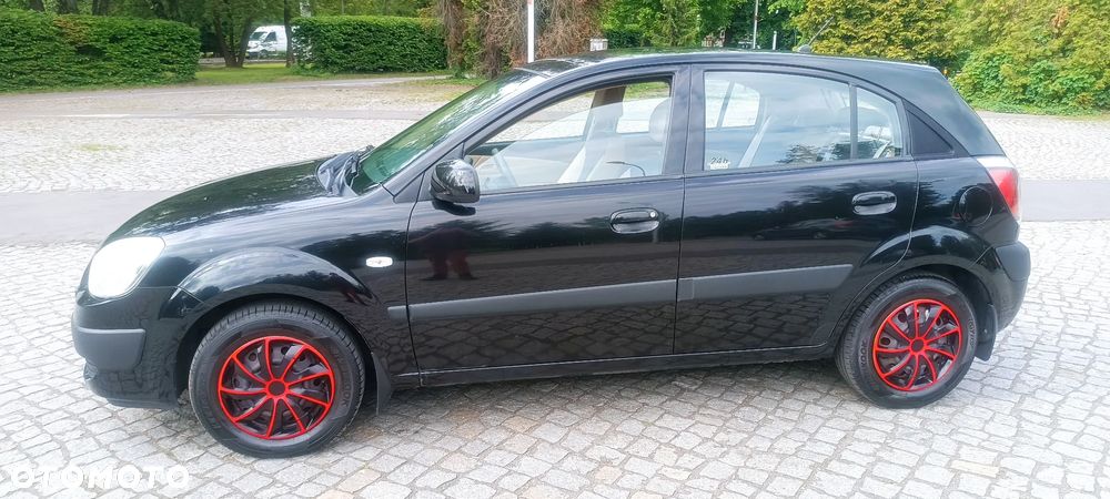 Kia Rio 1.5 CRDi Family - 4