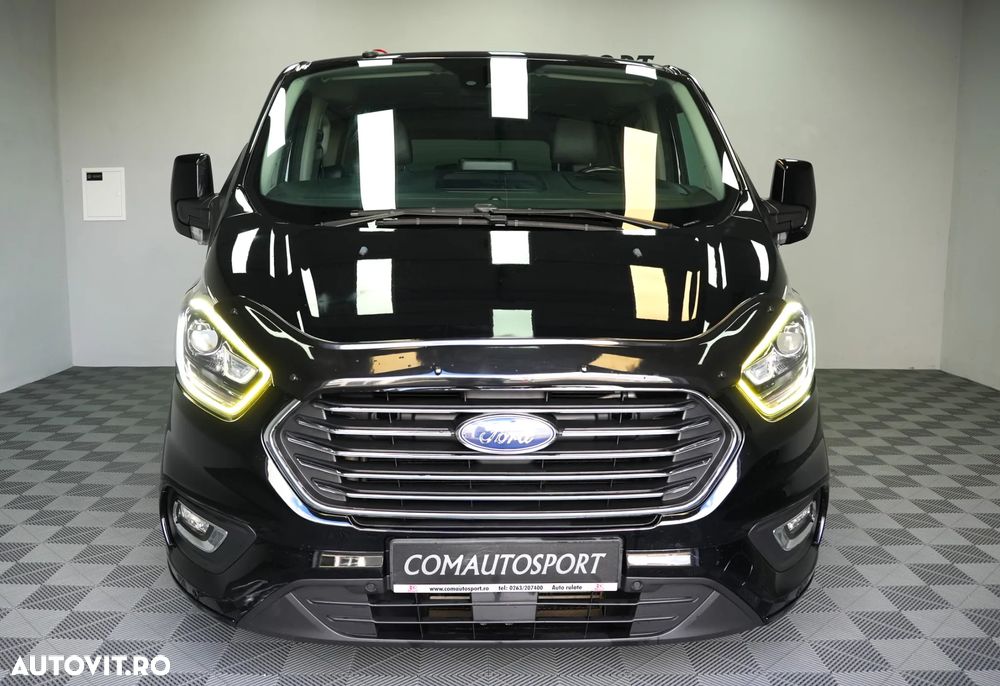 Ford Tourneo Custom - 2
