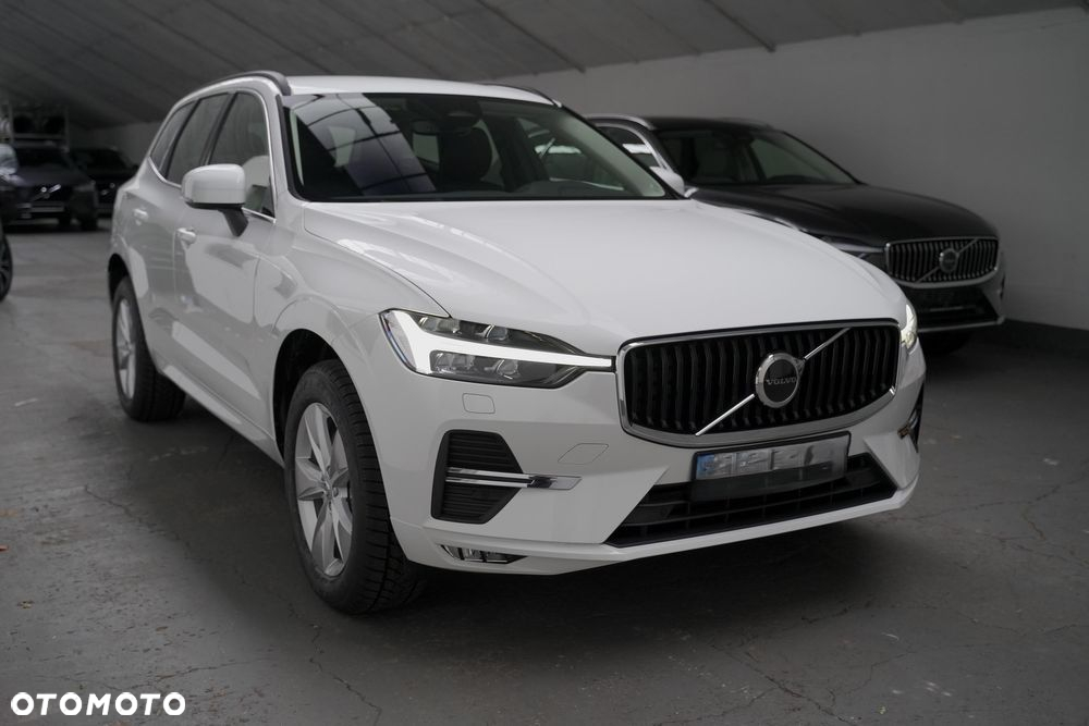Volvo XC 60 B5 B AWD Core - 3