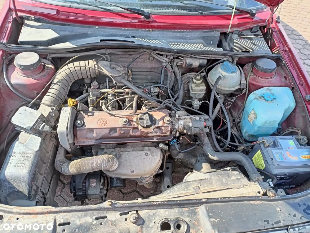 Volkswagen Golf 1.3 - 11