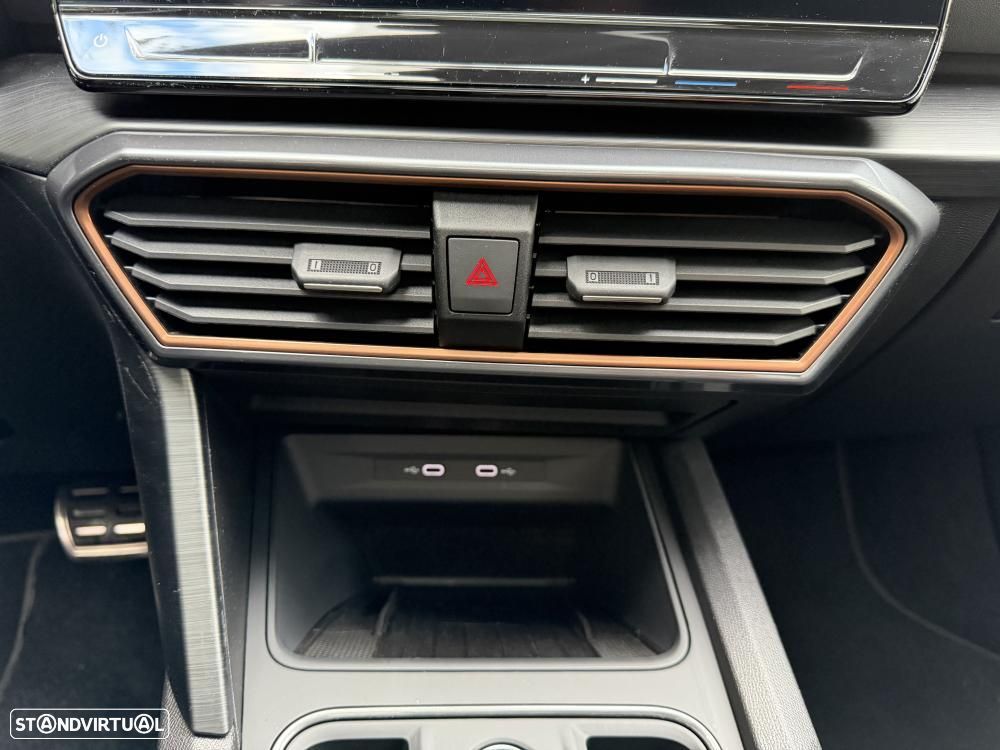 Cupra Formentor 1.4 e-Hybrid DSG VZ - 33