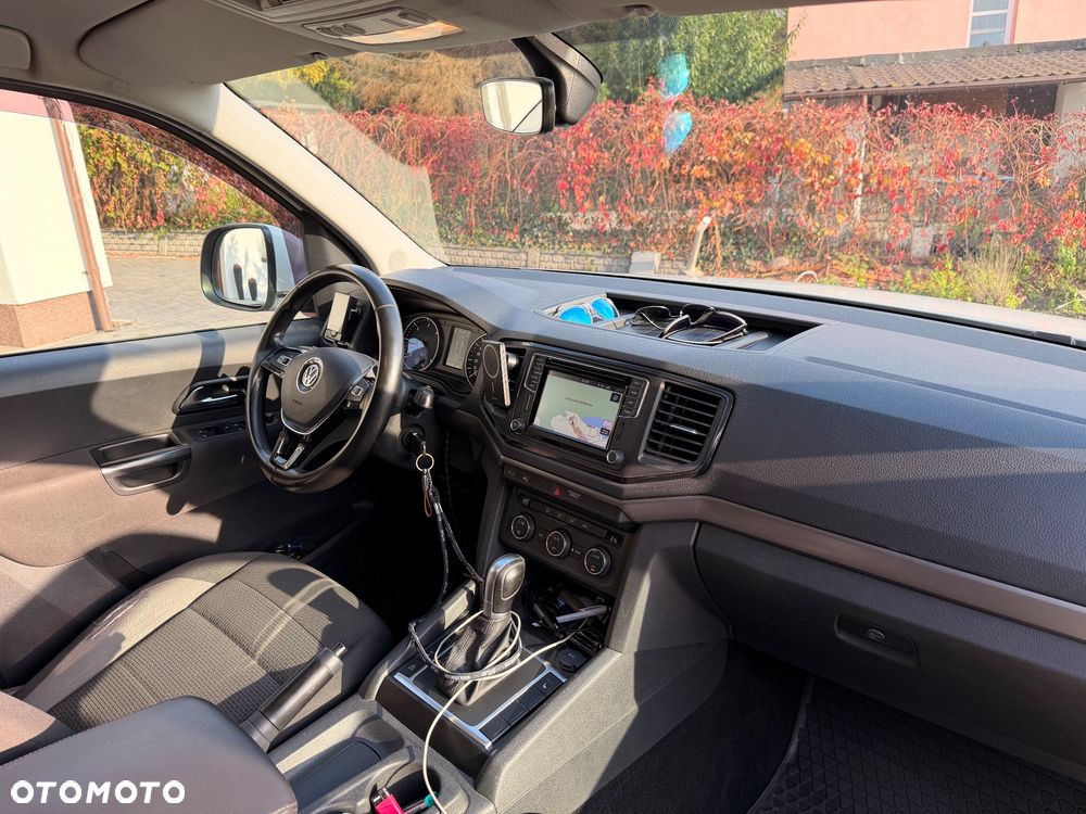 Volkswagen Amarok - 8