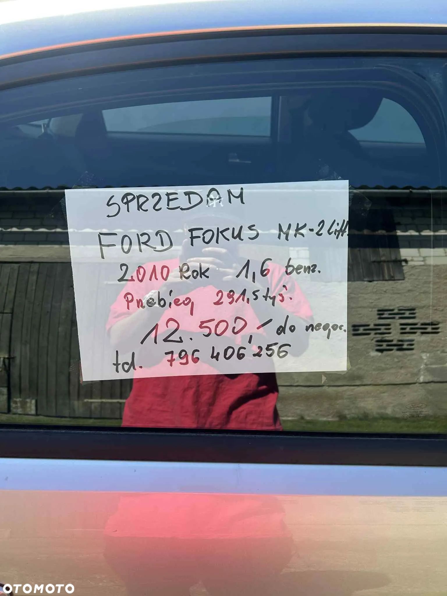 Ford Focus 1.6 Ambiente - 1