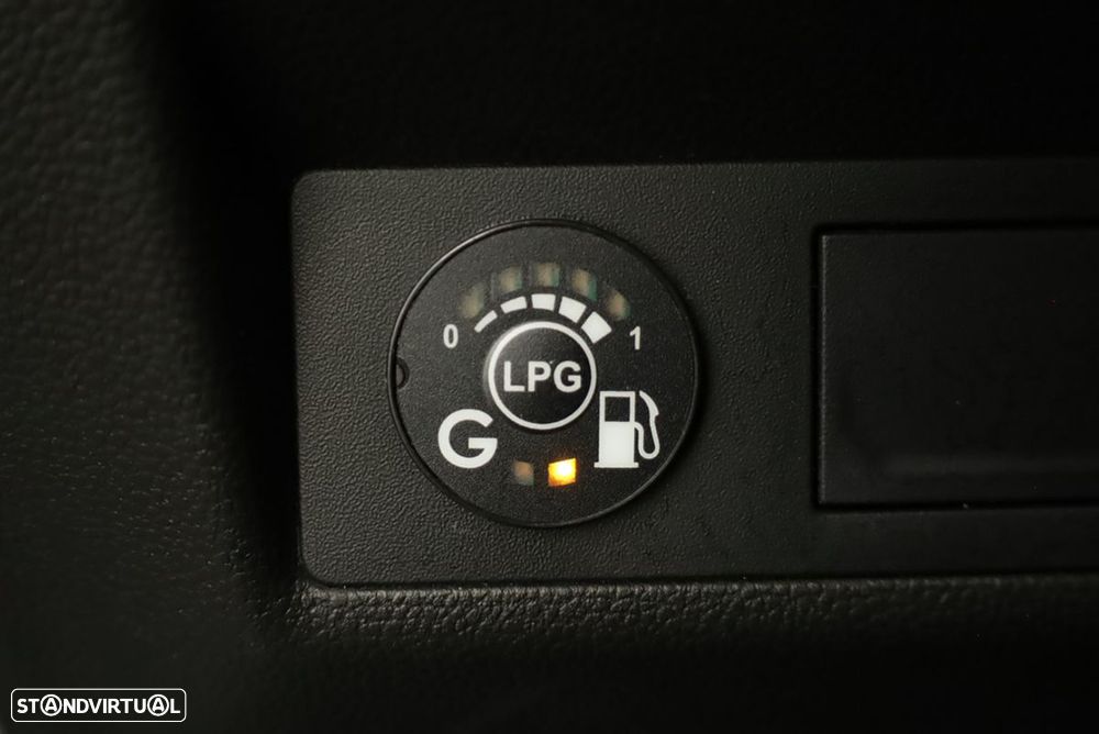 Renault Captur 1.0 TCe Techno Bi-Fuel - 21