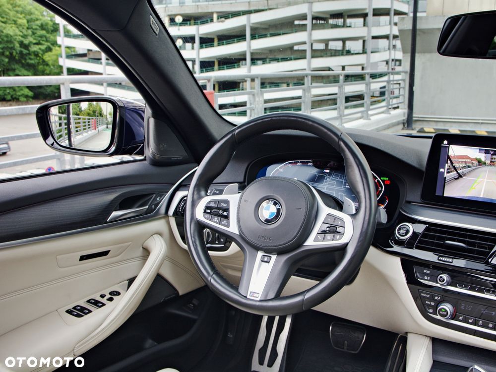 BMW Seria 5 540i xDrive M Sport sport - 14