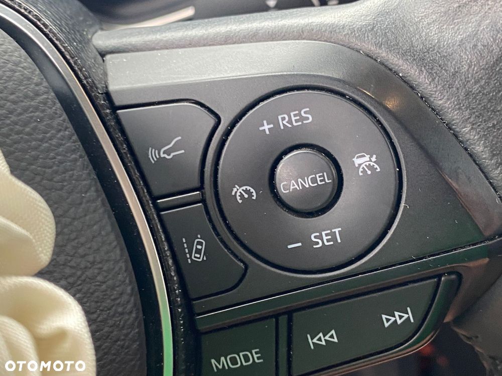 Toyota Corolla 1.8 Hybrid Comfort - 14