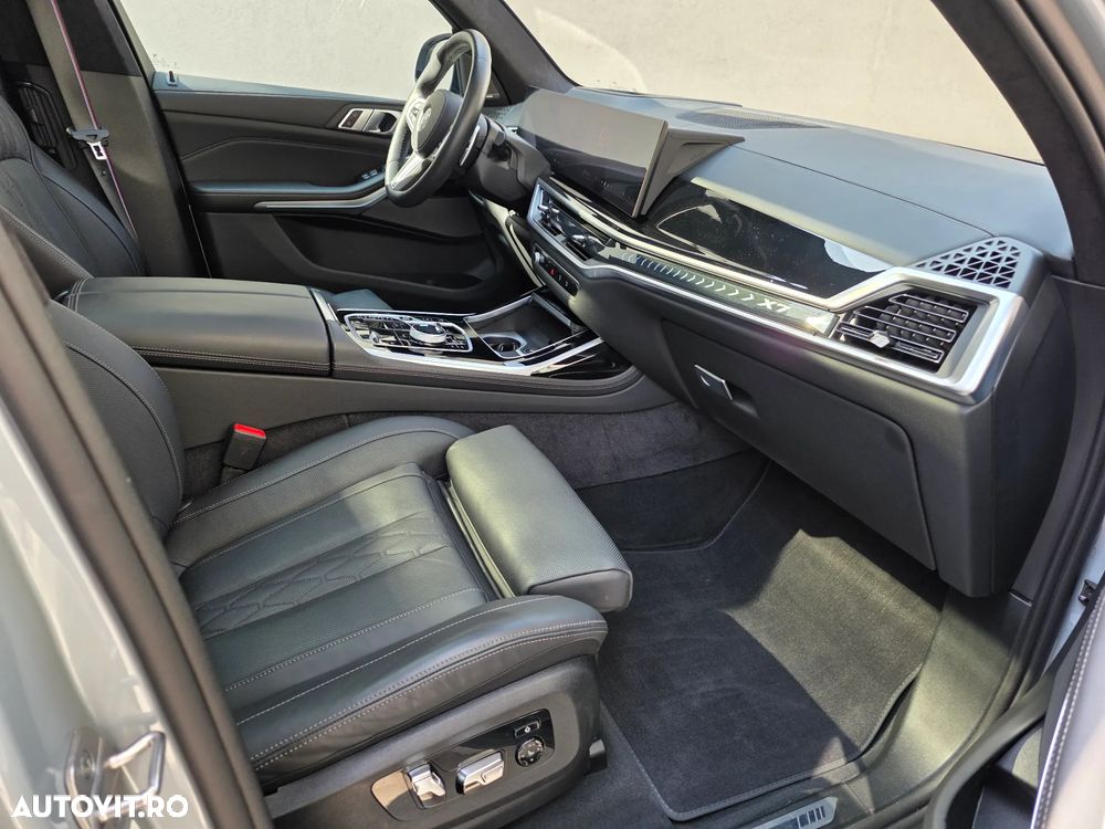 BMW X7 xDrive40d AT MHEV - 11