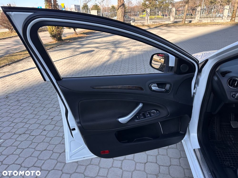 Ford Mondeo 2.0 TDCi Business Edition - 14