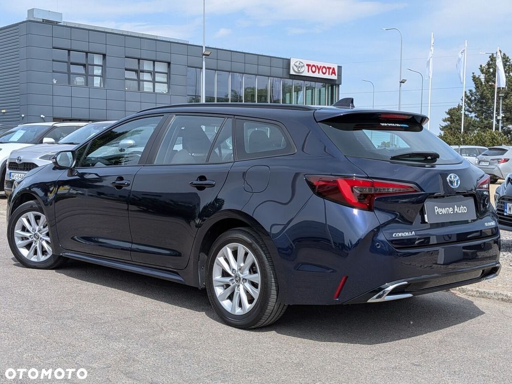 Toyota Corolla 1.8 Hybrid Comfort - 17