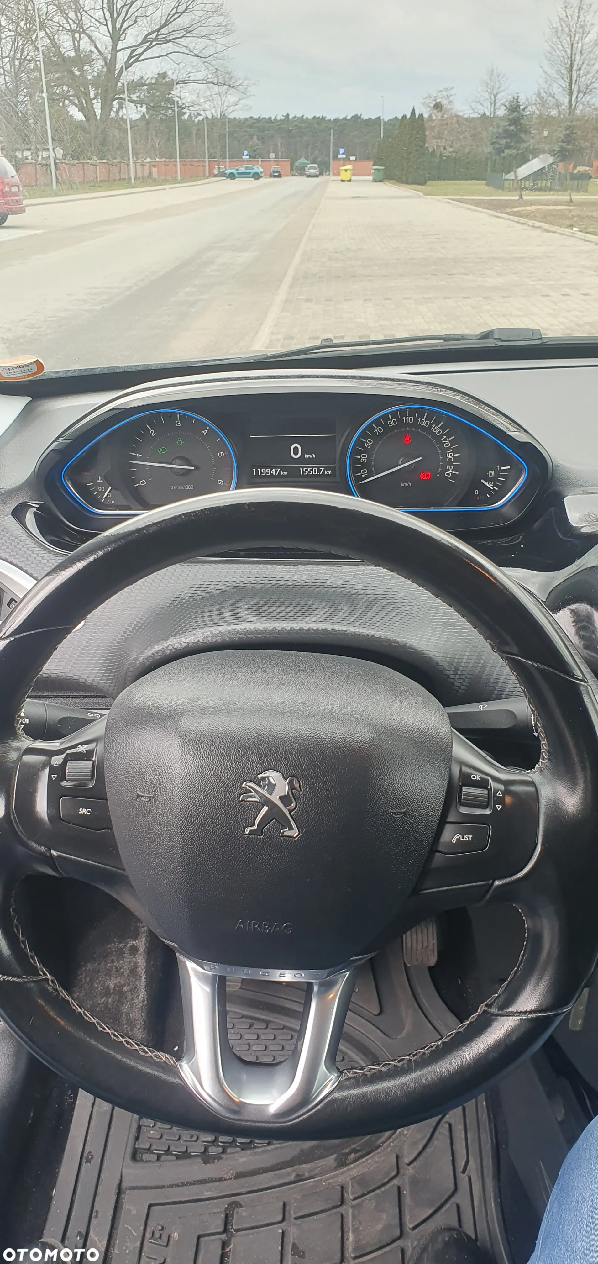 Peugeot 2008 1.6 BlueHDi Active - 12