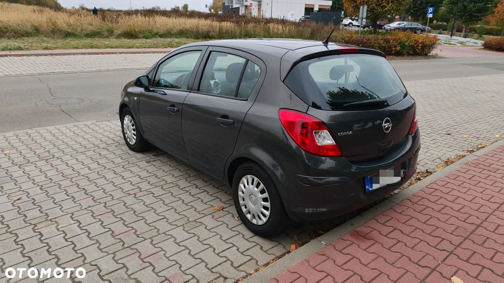 Opel Corsa - 12