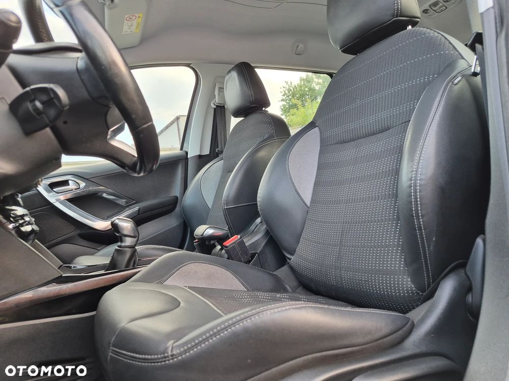 Peugeot 2008 120 VTI Business-Line - 17