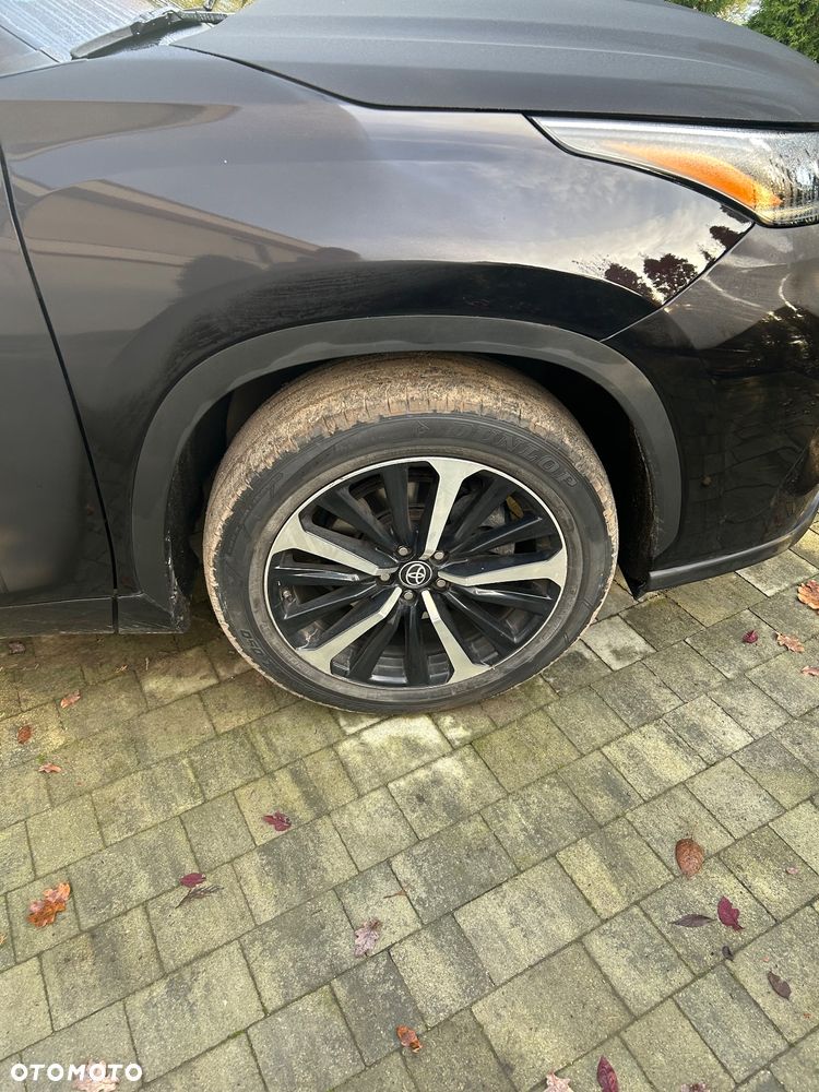 Toyota Highlander 2.5 Hybrid Executive - 5