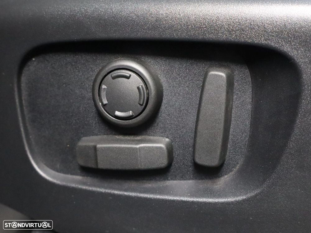 Land Rover Range Rover Evoque P300e SE - 23