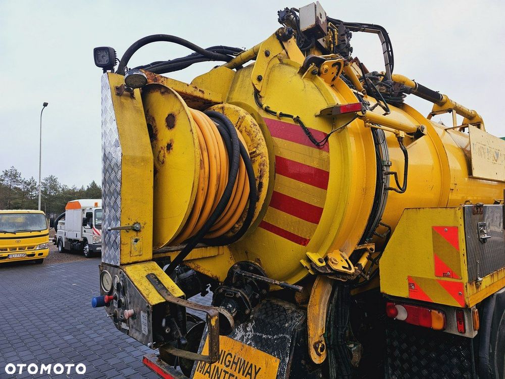 Volvo FULLER TANKERS 2008 WUKO do zbierania odpadów płynnych - 17