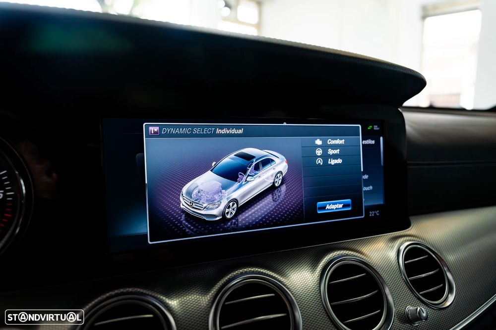 Mercedes-Benz E 220 d AMG Line - 52