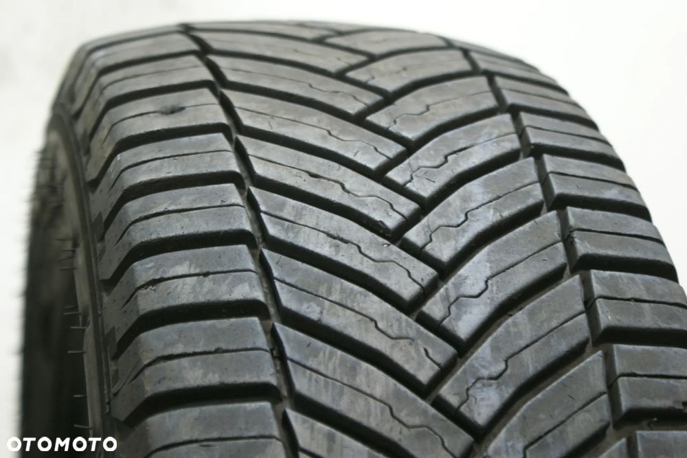 całoroczne 215/65R16C MICHELIN CROSSCLIMATE 6,5mm . - 2