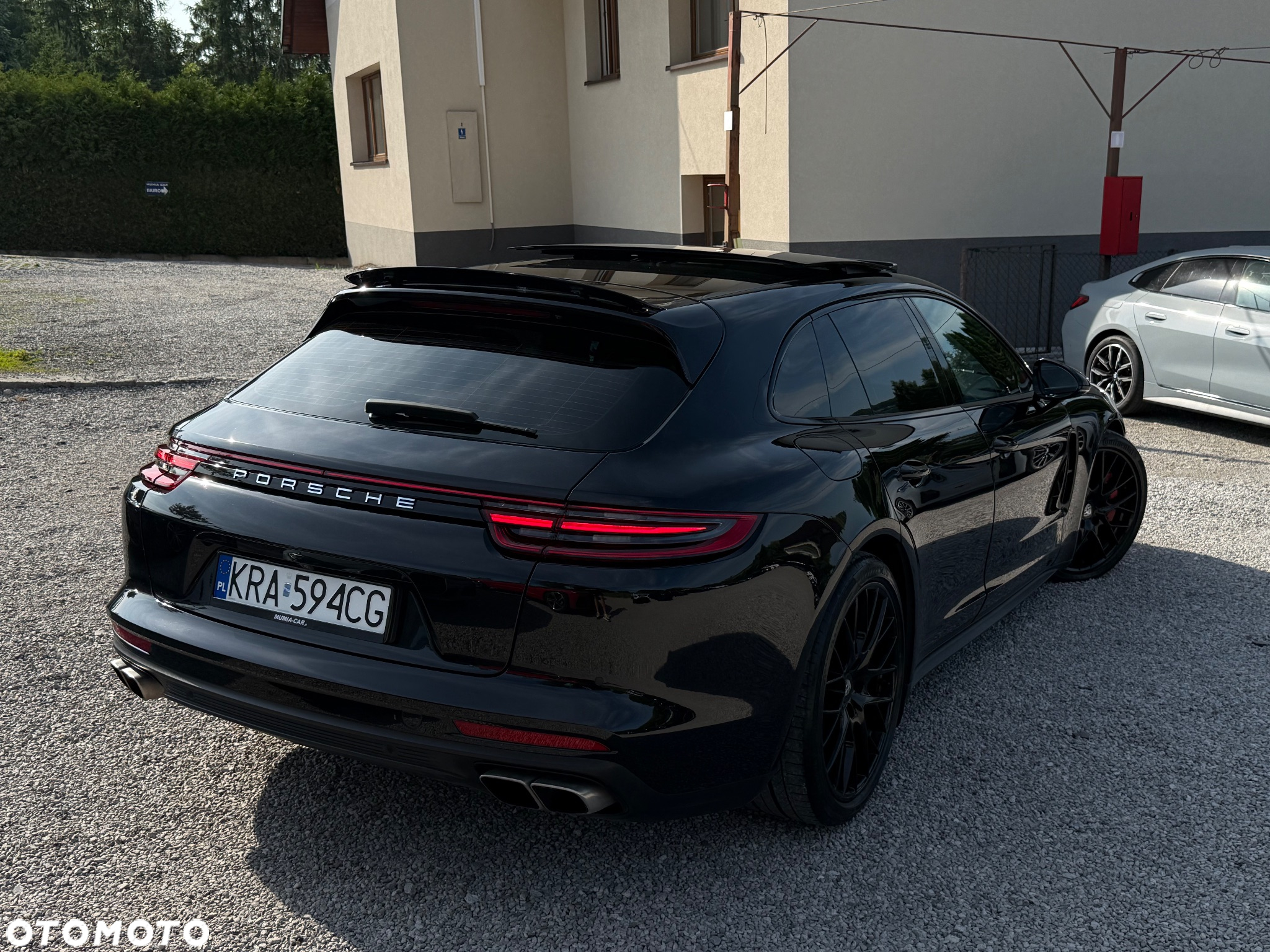 Porsche Panamera Turbo Sport Turismo - 12