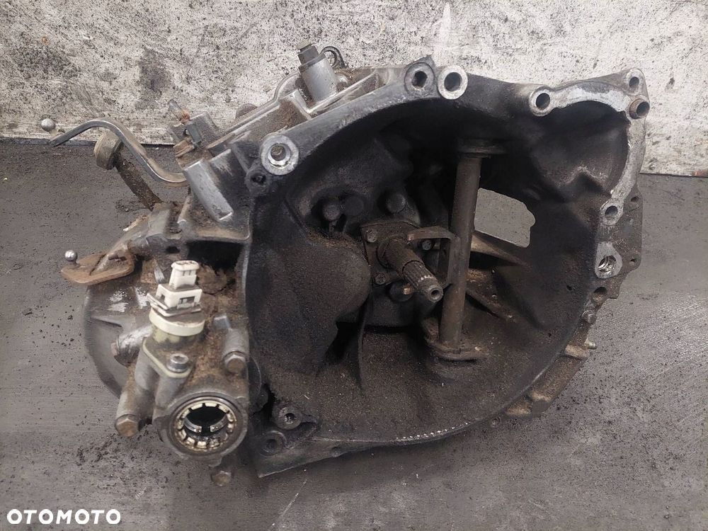 SKRZYNIA BIEGÓW CITROEN BERLINGO I 1.9 D 20TA76 - 1