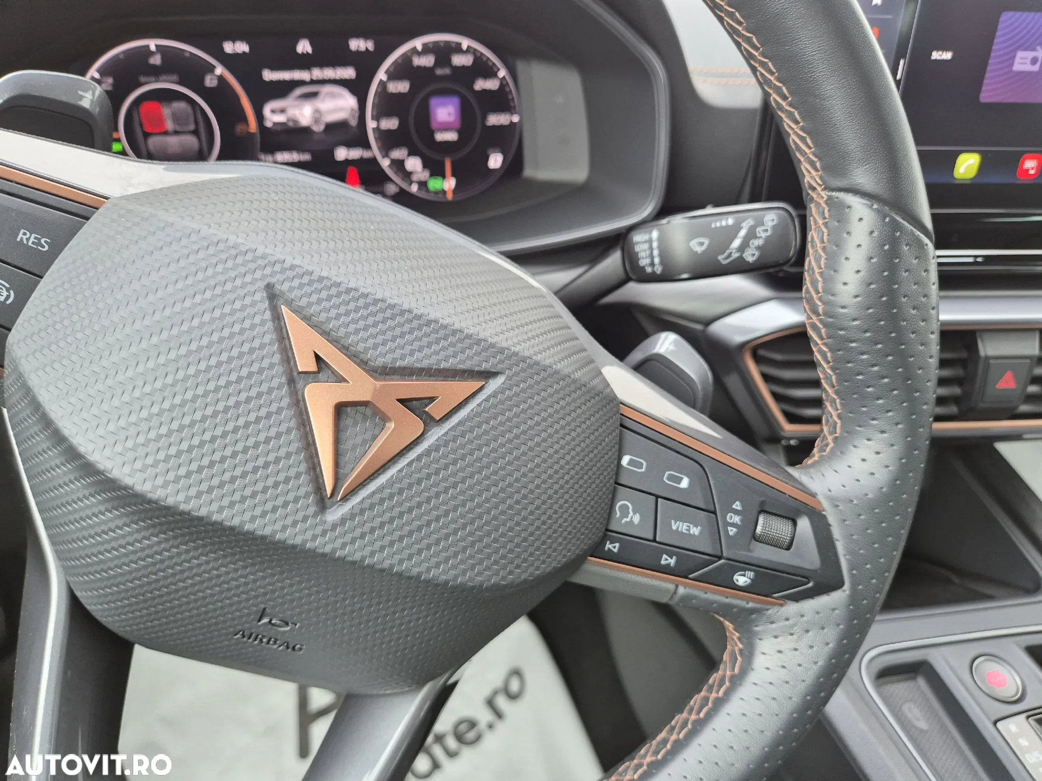 Cupra Formentor 1.4 e-Hybrid DSG - 17