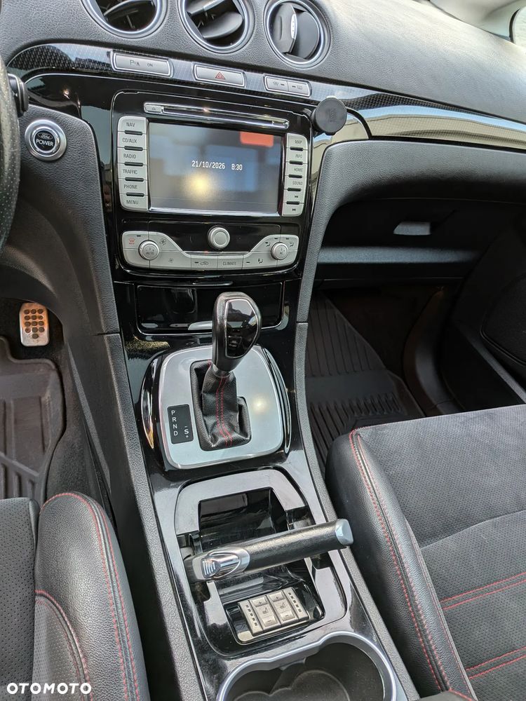 Ford S-Max - 7