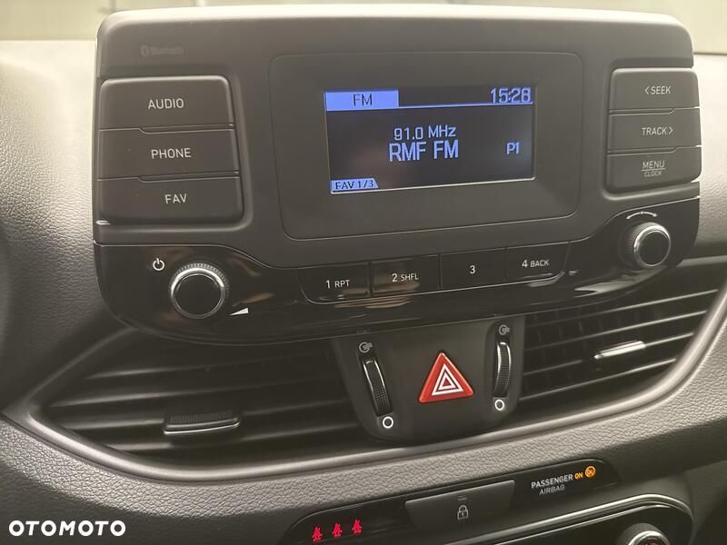 Hyundai i30 1.5 DPI Modern - 15