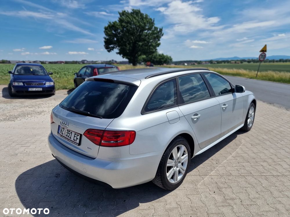Audi A4 Avant 2.0 TDI DPF quattro Ambition - 11