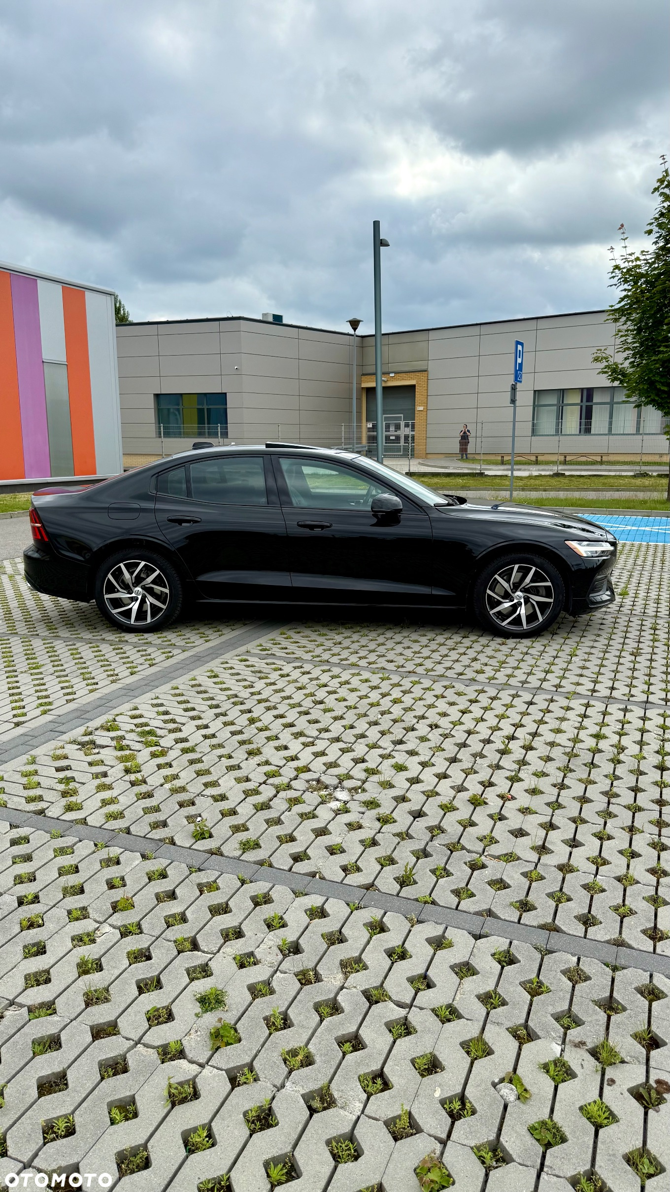 Volvo S60 T6 AWD Momentum Pro - 4
