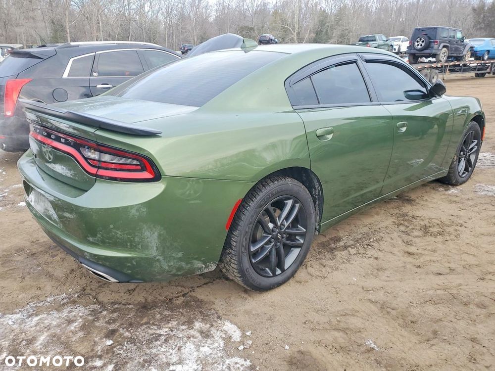 Dodge Charger - 4