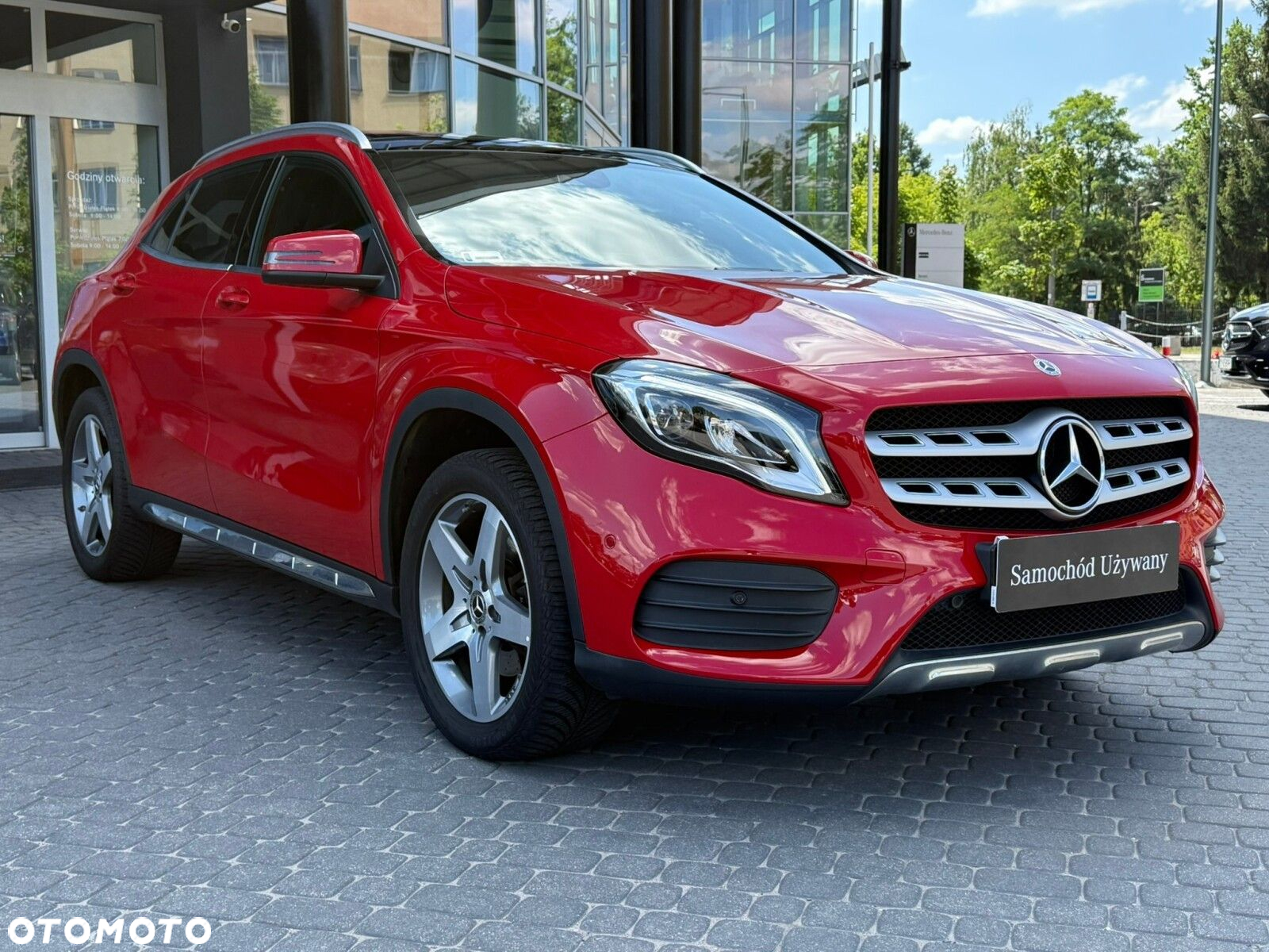 Mercedes-Benz GLA 250 4-Matic AMG Line - 3