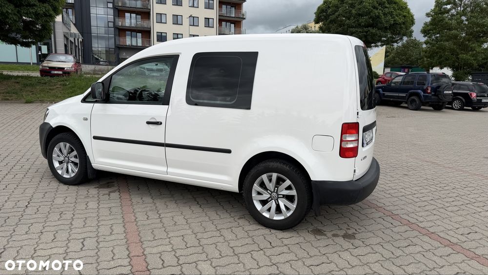 Volkswagen Caddy - 4