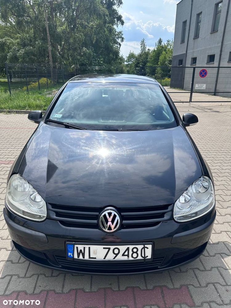 Volkswagen Golf - 1