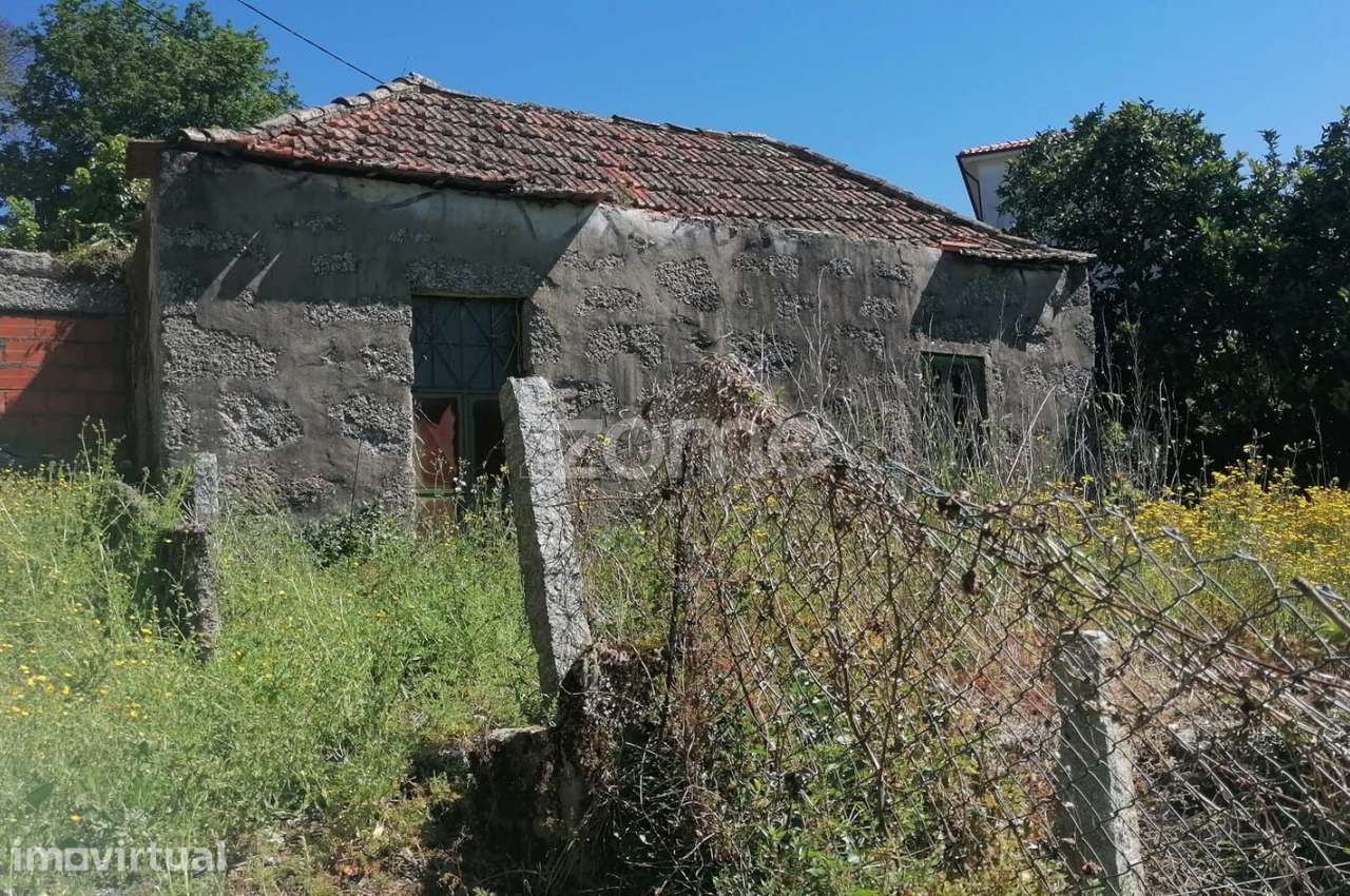 Imóvel para Reabilitação com Terreno Amplo – Lordelo, Paredes - Grande imagem: 4/19